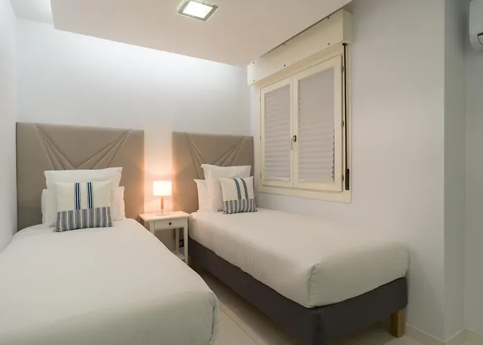 Апартаменты Family Salvador Monsalud