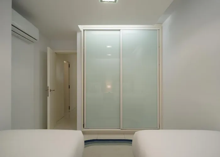 Family Salvador Monsalud * Лас-Пальмас-де-Гран-Канария