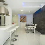 Appartement Family Salvador Monsalud *