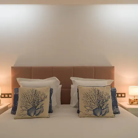 Apartment Family Salvador Monsalud *