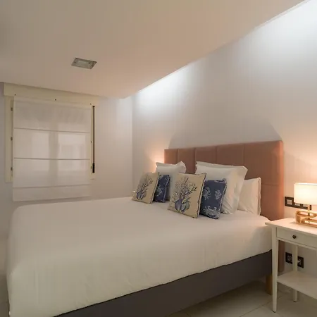 Family Salvador Monsalud Lejlighed *